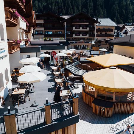 Hotel Mittagskogel Pitztal ザンクト・レオンハルト・イム・ピッツタール エクステリア 写真