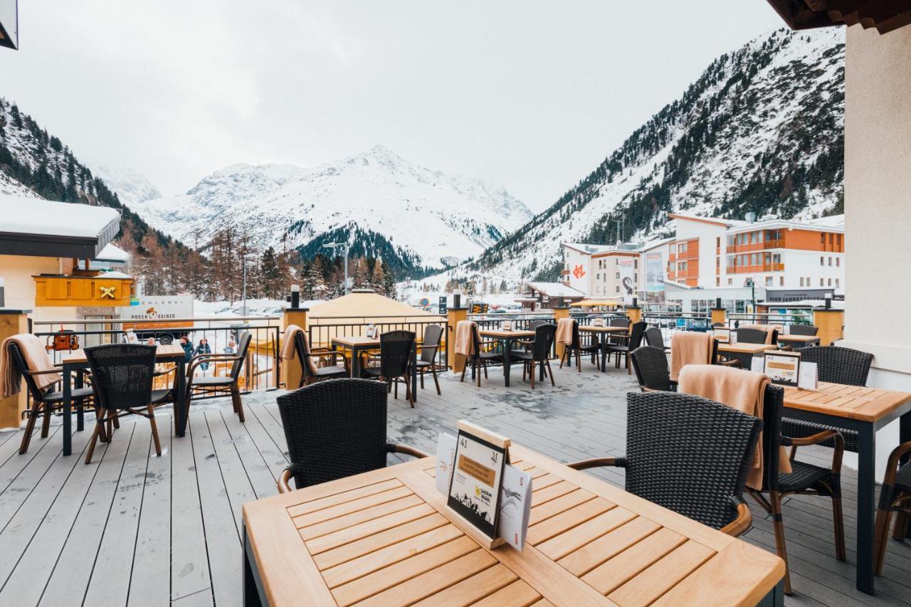Hotel Mittagskogel Pitztal ザンクト・レオンハルト・イム・ピッツタール エクステリア 写真