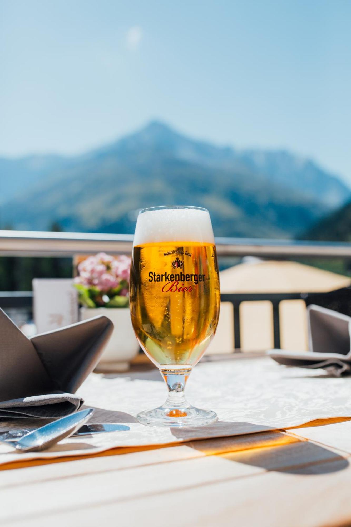 Hotel Mittagskogel Pitztal ザンクト・レオンハルト・イム・ピッツタール エクステリア 写真